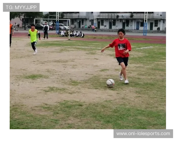 乐高足球球星头像创意设计展现足球明星独特风采