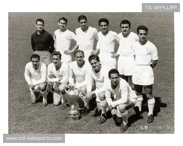 亚洲足球豪门球队代表球星盘点 十大传奇人物的辉煌故事与成就